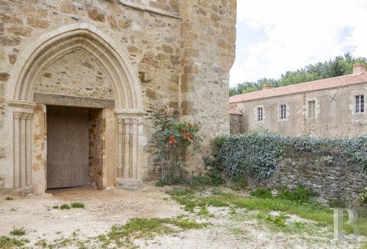 A peaceful stay in a renovated former Cistercian abbey in Vendée, not far from La Roche-sur-Yon - photo  n°8